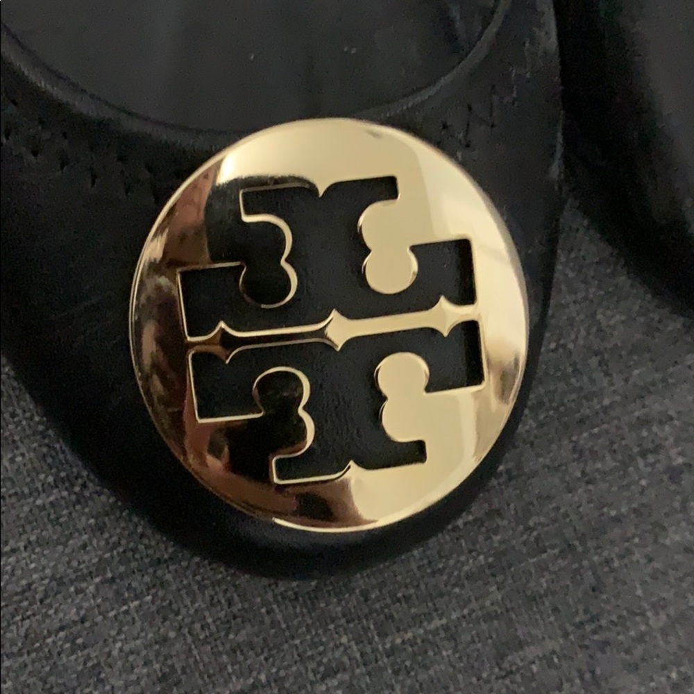 Tory Burch Reva Flat in Black - Picture 6 of 7